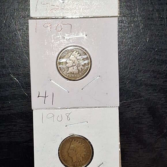 Lot of 9 1900's Indian Head Pennies... Nice Details... In Protective Sleeves - Picture 5 of 6
